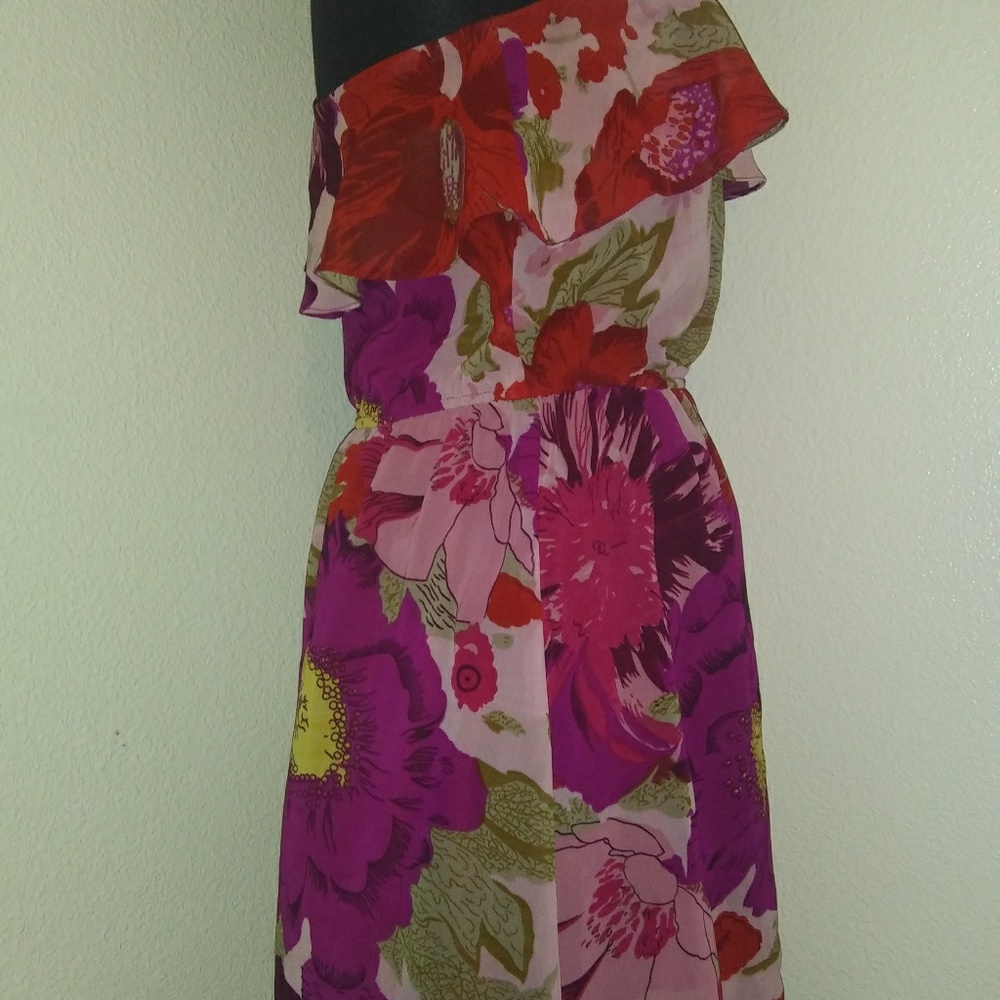 Off Shoulder Dress - Picture 5 of 6